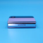 Galaxy Z Flip4 5G (8GB, 256 GB) (Bora Purple) (Good Condition) - Image 5