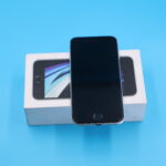 Apple iphone SE 128GB (2nd Gen)(Refurbished)(Good Condition) - Image 6