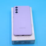Samsung Galaxy S21 FE 5G (128 GB,8GB RAM) (Lavender)(Refurbished) (Superb Condition) - Image 9