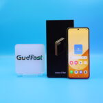 Samsung Galaxy Z Flip6 5G (256 GB) (12 GB RAM) (Refurbished)(Superb Condition) - Image 4