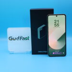 Samsung Galaxy Z Flip6 5G (256 GB) (12 GB RAM) (Refurbished)(Superb Condition) - Image 9