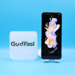 Galaxy Z Flip4 5G (8GB, 256 GB) (Superb Condition) - Image 9