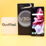 vivo V30e (Velvet, Red, 128 GB) (8 GB RAM)(Superb Condition) - Image 8