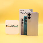 vivo Y300 (8 GB, 256 GB)(Titanium Silver)(Pre-Owned) (Superb Condition)