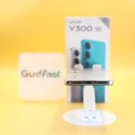 vivo Y300 (8 GB, 256 GB)(Titanium Silver)(Pre-Owned) (Superb Condition) - Image 4